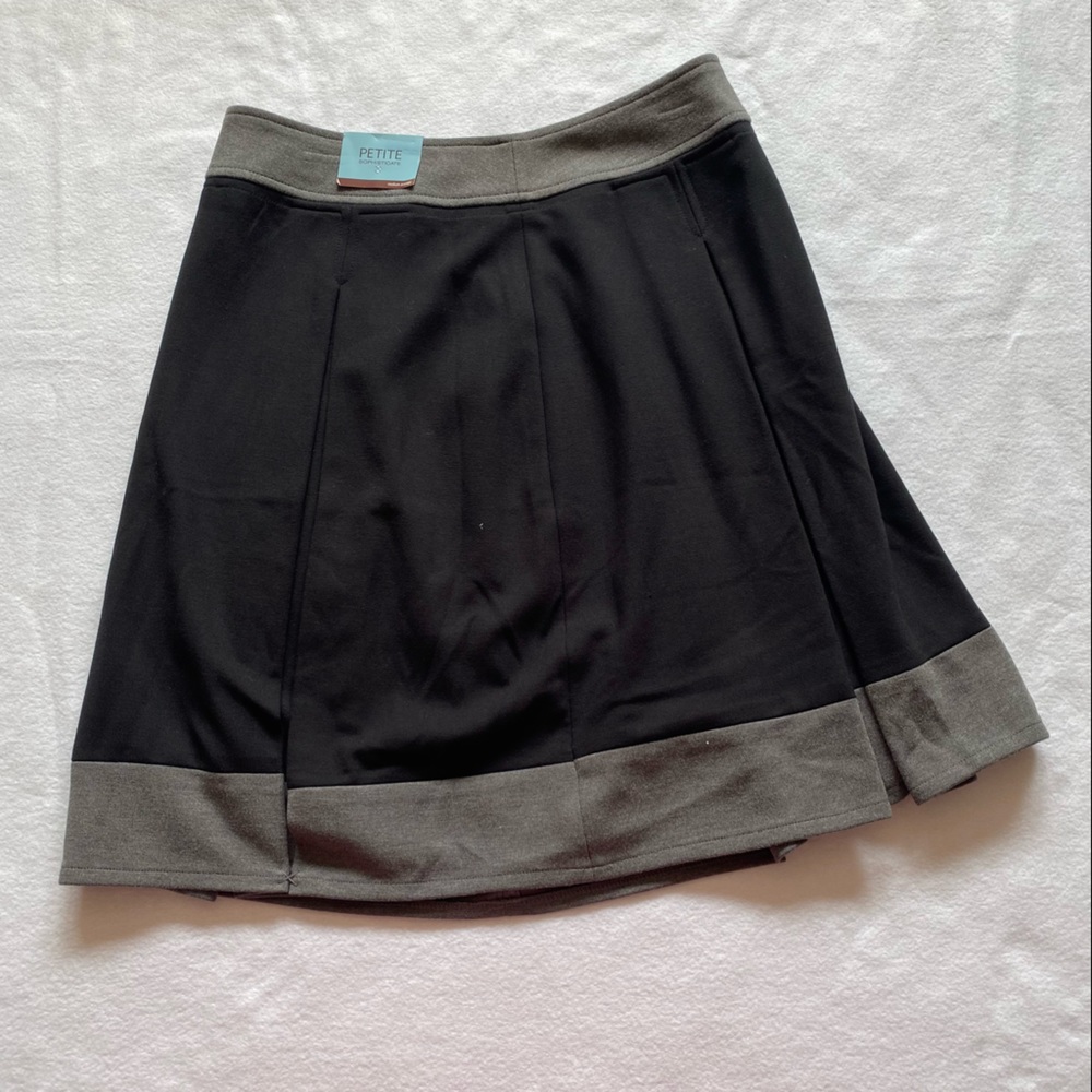 Petite Sophisticate Black and Grey Semi Pleated Skirt